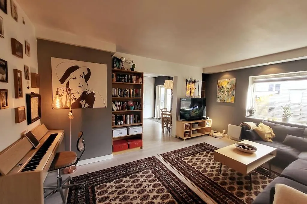 Superb And Central Place! Airb&B Favorite Bergen Apartman